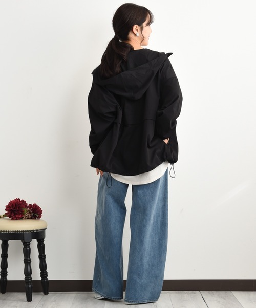 INTERPLANET（インタープラネット）の「コットンライクマウンテンパーカー（マウンテンパーカー・レディース・ブラック/ベージュ・FREE）」の12枚目の写真