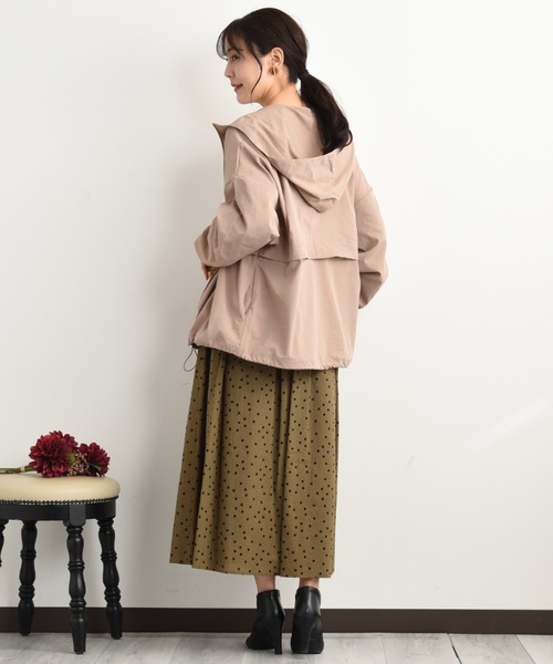 INTERPLANET（インタープラネット）の「コットンライクマウンテンパーカー（マウンテンパーカー・レディース・ブラック/ベージュ・FREE）」の22枚目の写真