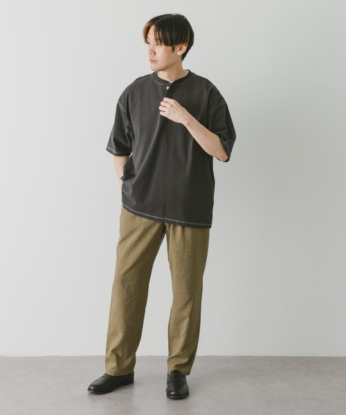URBAN RESEARCH DOORS(アーバンリサーチドアーズ)の「配色stヘンリーネックショートスリーブTシャツ(Tシャツ/カットソー・メンズ・ブラウン/ホワイト/ブルー/チャコールグレー・MEDIUM/LARGE)」の21枚目の写真