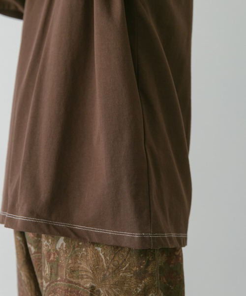 URBAN RESEARCH DOORS(アーバンリサーチドアーズ)の「配色stヘンリーネックショートスリーブTシャツ(Tシャツ/カットソー・メンズ・ブラウン/ホワイト/ブルー/チャコールグレー・MEDIUM/LARGE)」の14枚目の写真