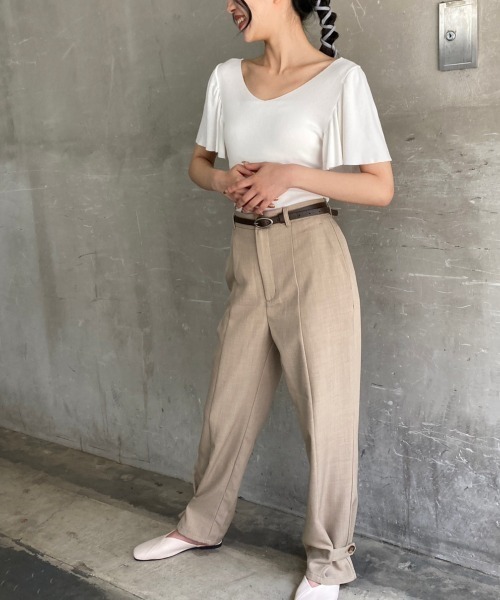 tolene(トレネ)の「フリルスリーブデザインVネッツ半袖ニット(ニット/セーター・レディース・グリーン/ホワイト/ブラック/ピンク・FREE)」の7枚目の写真