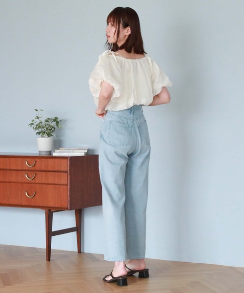 archives（アルシーヴ）の「肩リボンバルーンブラウス（シャツ/ブラウス・レディース・ブルーグレー/オフホワイト/ブラック・MEDIUM）」の14枚目の写真