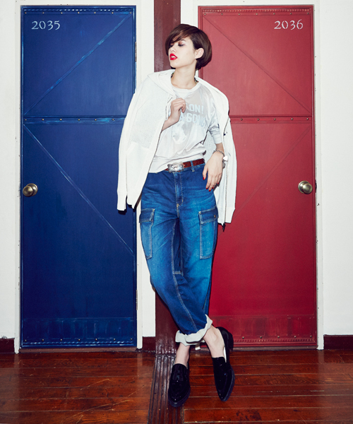 HYSTERIC GLAMOUR（ヒステリックグラマー）の「USED加工 イージーPT（デニムパンツ・レディース・インディゴブルー/ダークインディゴブルー・MEDIUM/SMALL/X-SMALL）」の5枚目の写真