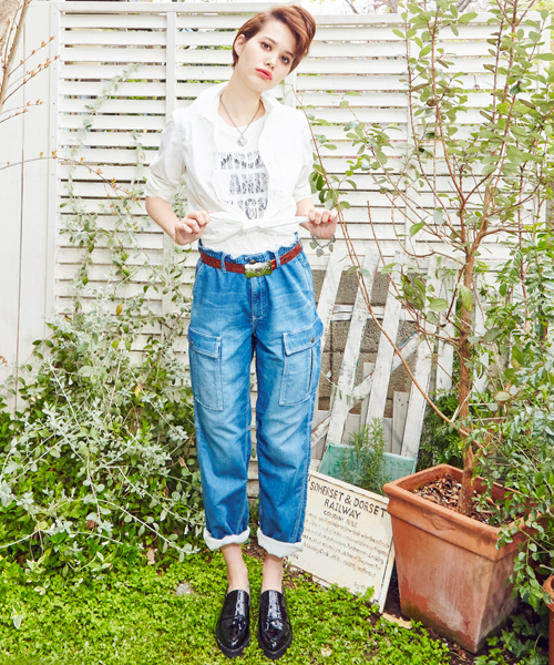 HYSTERIC GLAMOUR（ヒステリックグラマー）の「USED加工 イージーPT（デニムパンツ・レディース・インディゴブルー/ダークインディゴブルー・MEDIUM/SMALL/X-SMALL）」の6枚目の写真