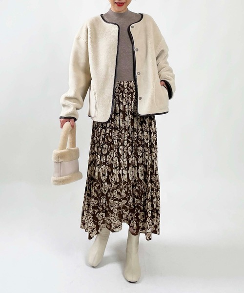 PICCIN（ピッチン）の「リバーシブルフェイクムートンジャケット（ノーカラージャケット・レディース・モカ/ベージュ・M/L）」の19枚目の写真