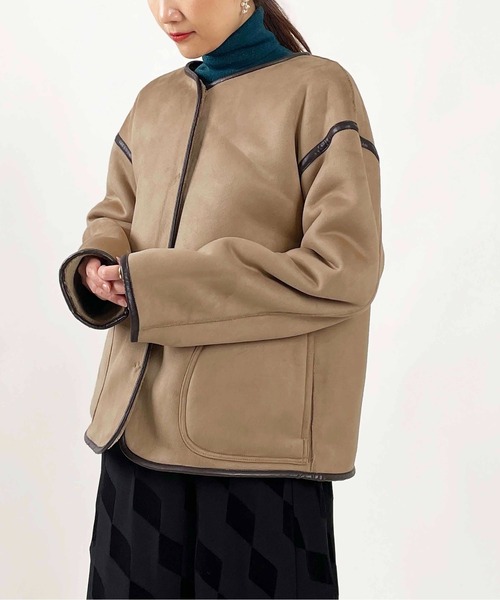 PICCIN（ピッチン）の「リバーシブルフェイクムートンジャケット（ノーカラージャケット・レディース・モカ/ベージュ・M/L）」の12枚目の写真