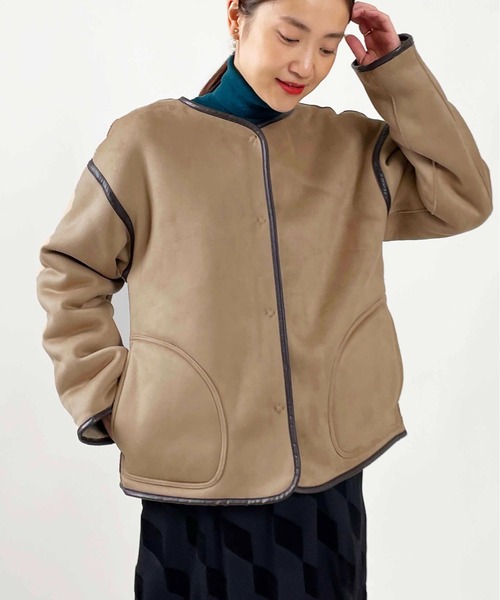 PICCIN（ピッチン）の「リバーシブルフェイクムートンジャケット（ノーカラージャケット・レディース・モカ/ベージュ・M/L）」の11枚目の写真