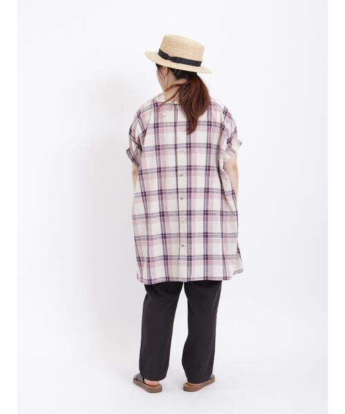 Samansa Mos2(サマンサ モスモス)の「袖口ギャザー前後2WAYチュニック(チュニック・レディース・チャコールグレー/ブラウン/パープル/ベージュ/グリーン/ブルー・F)」の21枚目の写真