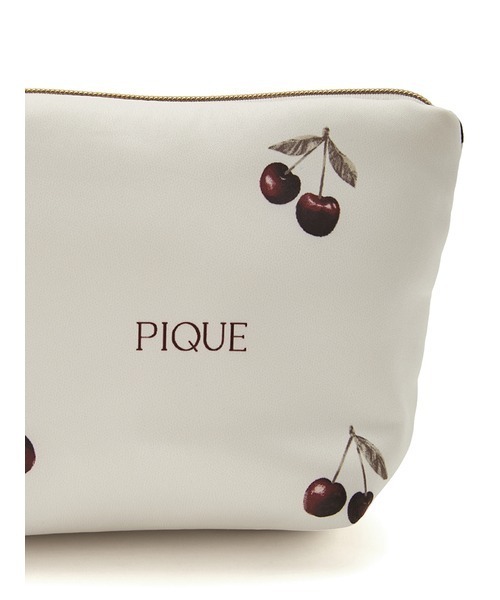 gelato pique（ジェラートピケ）の「アーバンチェリー柄ティッシュ