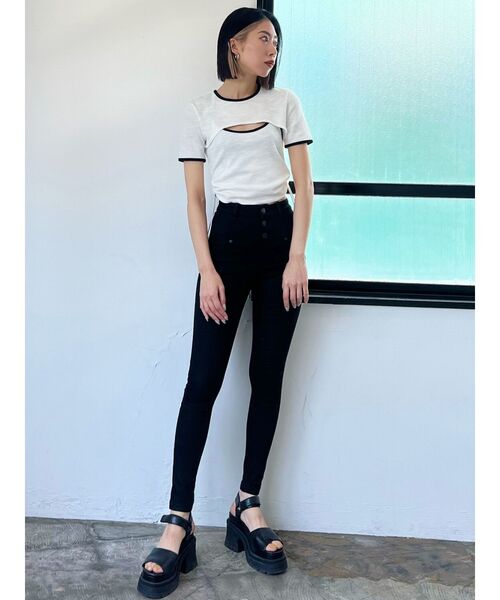 EMODA（エモダ）の「ドローストリング2WAYトップ（Tシャツ/カットソー・レディース・ブラック/イエロー/オレンジ/ホワイト・FREE）」の16枚目の写真