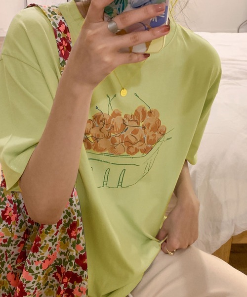PRIVATE BEACH(プライベートビーチ)の「フルーツプリントTシャツ(Tシャツ/カットソー・レディース・ピンク/ホワイト/ライトグリーン・M/L)」の2枚目の写真