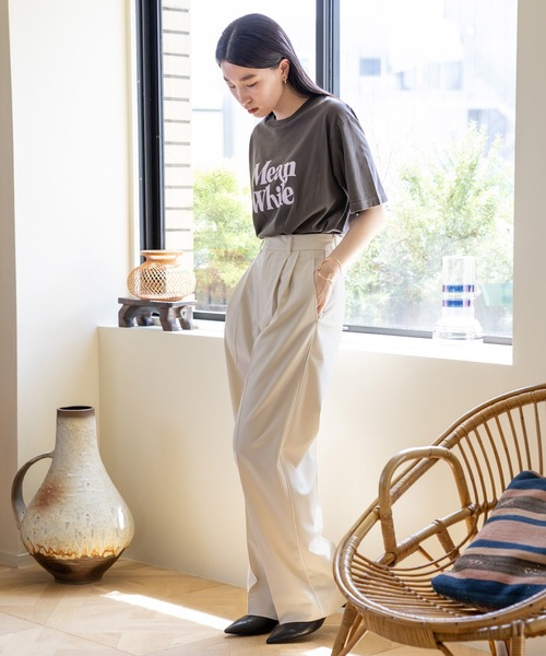 LOWRYS FARM（ローリーズファーム）の「フロッキーロゴＳＳ　968140（Tシャツ/カットソー・レディース・グレー/アイボリー/ブラウン・FREE）」の22枚目の写真