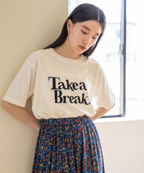 LOWRYS FARM（ローリーズファーム）の「フロッキーロゴＳＳ　968140（Tシャツ/カットソー・レディース・グレー/アイボリー/ブラウン・FREE）」の15枚目の写真