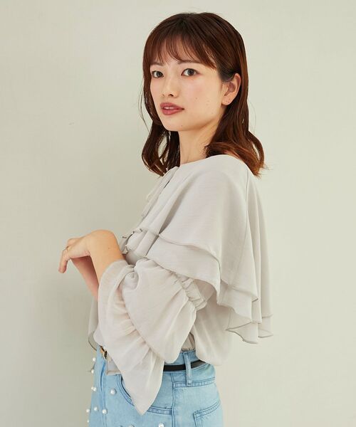 MAJESTIC LEGON（マジェスティックレゴン）の「ニュアンスケープブラウス（シャツ/ブラウス・レディース・アイボリー/ベージュ/ライトグレー・MEDIUM）」の8枚目の写真