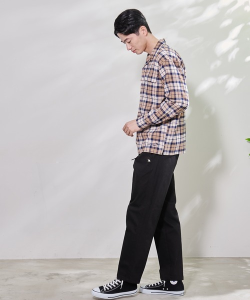 Arnold Palmer（アーノルドパーマー）の「ワッフル チェック オープンカラー 長袖 シャツ（シャツ/ブラウス・メンズ・ブラウン/ネイビー・LL/L/M）」の8枚目の写真