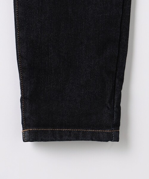 green label relaxing(グリーンレーベルリラクシング)の「TJ ドビーデニム テーパードパンツ 100cm-130cm(デニムパンツ・キッズ・ブラック/ライトブルー/ネイビー・100cm/120cm/130cm/110cm)」の17枚目の写真