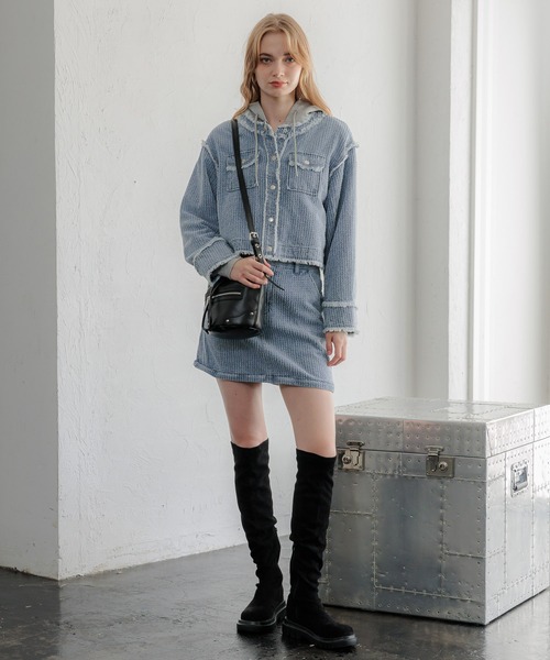 FOREVER 21（フォーエバー トゥエンティーワン）の「【2023AW】ノーカラーコンパクトジャケット（ノーカラージャケット・レディース・ブルー・FREE）」の18枚目の写真