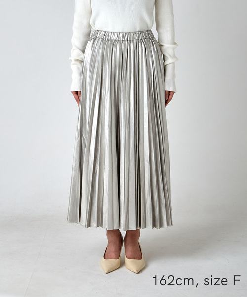 N.O.R.C（ノーク）の「フェイクレザープリーツスカート（スカート・レディース・ブラック/シルバー・フリー）」の4枚目の写真