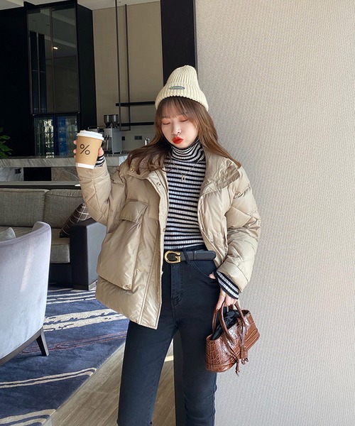 VitaFelice（ヴィータフェリーチェ）の「ストライプ /ボーダー リブ タートルネック ニット（ニット/セーター・レディース・グレー/ブラウン/グリーン/ホワイト/ネイビー/オレンジ/ダークオレンジ・FREE）」の15枚目の写真