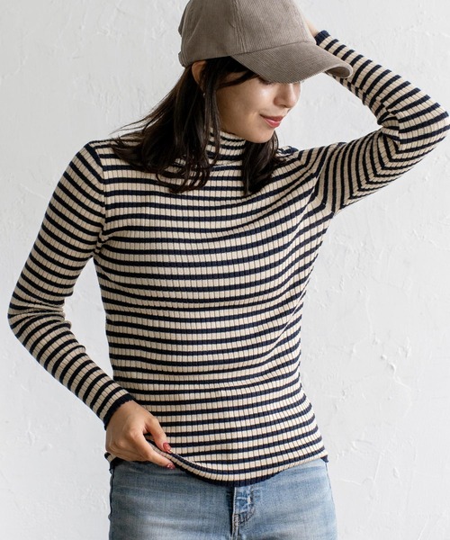 VitaFelice（ヴィータフェリーチェ）の「ストライプ /ボーダー リブ タートルネック ニット（ニット/セーター・レディース・グレー/ブラウン/グリーン/ホワイト/ネイビー/オレンジ/ダークオレンジ・FREE）」の9枚目の写真