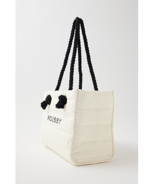 MOUSSY（マウジー）の「MOUSSY SOUVENIR QUILT ショッパー（トートバッグ・レディース・ホワイト/ブラック・FREE）」の13枚目の写真