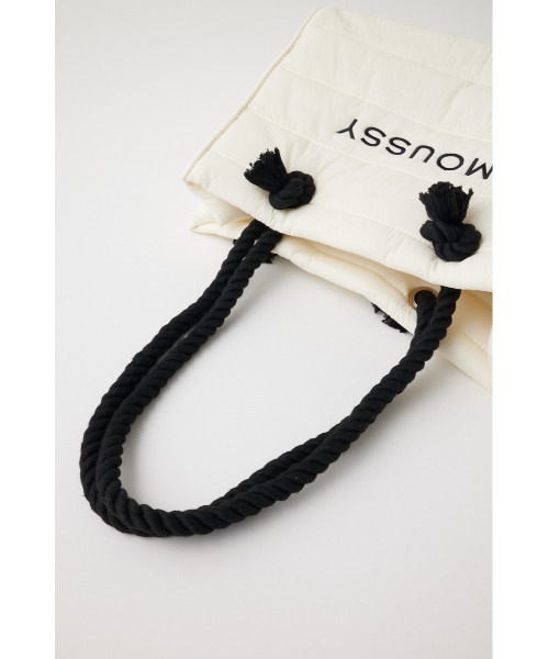 MOUSSY（マウジー）の「MOUSSY SOUVENIR QUILT ショッパー（トートバッグ・レディース・ホワイト/ブラック・FREE）」の18枚目の写真