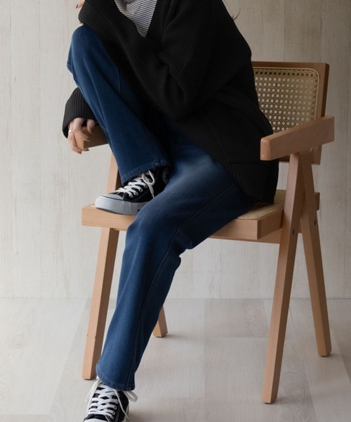 NAVY(ネイビー)の「NAVY あったか 裏起毛 ストレートパンツ(その他パンツ・レディース・ダークインディゴブルー/ブラック/ワンウォッシュ・XL/S/M/L)」の2枚目の写真