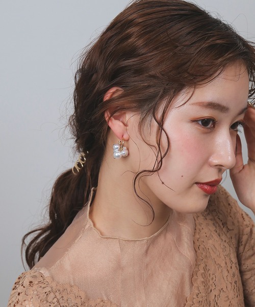 Kana(カナ)の「パール ボリューム フープ ピアス パーティー 結婚式 お呼ばれ オケージョン(ピアス(両耳用)・レディース・ゴールド/シルバー・フリー)」の13枚目の写真