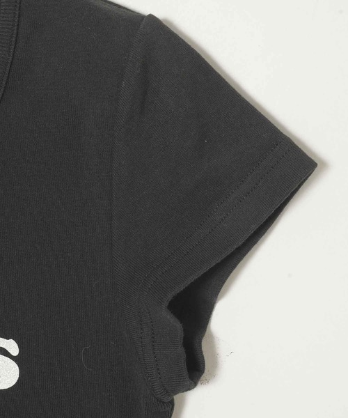 X-girl（エックスガール）の「GRACIAS S/S BABY TEE（Tシャツ/カットソー・レディース・ブラック/ブラウン/ホワイト・S/M）」の7枚目の写真