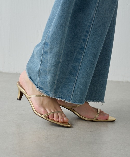 PAPILLONNER（パピヨネ）の「ポインテッドヒール（サンダル・レディース・ブラック/ブラウン/ゴールド・S/M/L）」の7枚目の写真