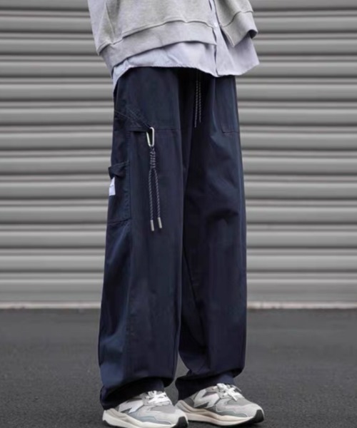 ROOPTOKYO(ループトウキョウ)の「ルーズストレートスポーツカーゴパンツ(カーゴパンツ・メンズ・ネイビー/ベージュ・L/2XL/XL)」の1枚目の写真