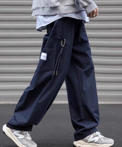 ROOPTOKYO(ループトウキョウ)の「ルーズストレートスポーツカーゴパンツ(カーゴパンツ・メンズ・ネイビー/ベージュ・L/2XL/XL)」の9枚目の写真