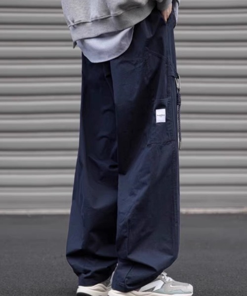 ROOPTOKYO(ループトウキョウ)の「ルーズストレートスポーツカーゴパンツ(カーゴパンツ・メンズ・ネイビー/ベージュ・L/2XL/XL)」の8枚目の写真