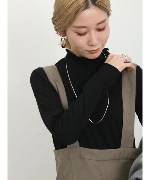 Samansa Mos2 blue（サマンサモスモスブルー）の「【吸湿発熱】リブフリル衿プルオーバー（Tシャツ/カットソー・レディース・グレー/ブラック/オフホワイト・F）」の2枚目の写真