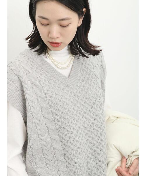 Samansa Mos2 blue（サマンサモスモスブルー）の「【吸湿発熱】リブフリル衿プルオーバー（Tシャツ/カットソー・レディース・グレー/ブラック/オフホワイト・F）」の6枚目の写真