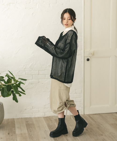 MIEL CRISHUNANT（ミエルクリシュナ）の「メッシュ透かし編みニット（ニット/セーター・レディース・ブラック/ライトベージュ・MEDIUM/SMALL）」の5枚目の写真