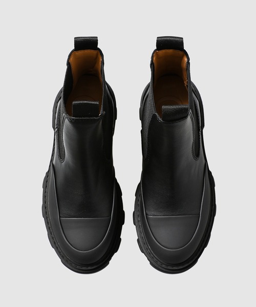 GANNI(ガニー)の「Cleated Low Chelsea Boot Black Stitch(ブーツ・レディース・ブラック・35/39/38/36/37)」の6枚目の写真