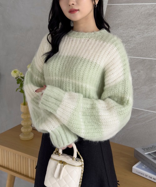 clear(クリア)の「ショート丈ボーダー起毛ニットトップス≪STAY MOTION≫(ニット/セーター・レディース・ブラック/ミント/ピンク・F)」の1枚目の写真