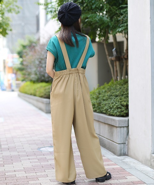 チチカカ（チチカカ）の「フロントタックサロペットパンツ（サロペット
