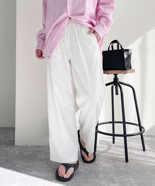 fredy emue（フレディエミュ）の「タンブラーオックスセミワイドパンツ【レングス長め丈あり】（その他パンツ・レディース・ベージュ/ブラウン/ピンク/オフホワイト/ブラック・36/38/39）」の13枚目の写真