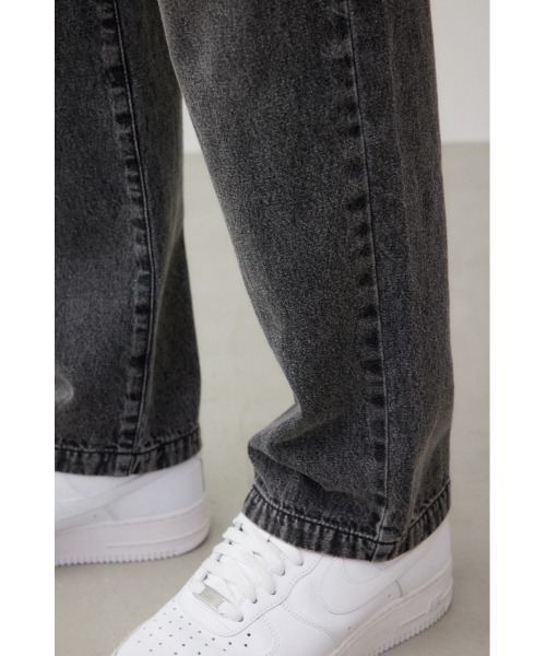 AZUL by moussy（アズールバイマウジー）の「イージーリラックスワイドデニム（デニムパンツ・メンズ・ライトブルー/ライトブラック・FREE）」の12枚目の写真