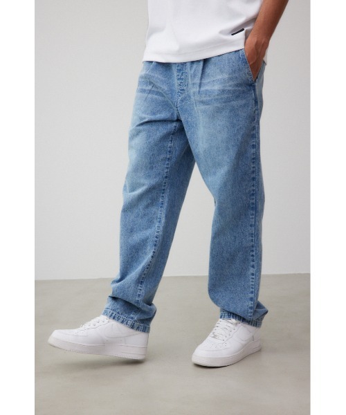 AZUL by moussy（アズールバイマウジー）の「イージーリラックスワイドデニム（デニムパンツ・メンズ・ライトブルー/ライトブラック・FREE）」の13枚目の写真