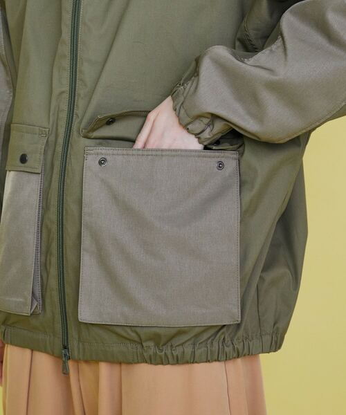 FRAPBOIS（フラボア）の「サイロ マウンテンパーカー（マウンテンパーカー・レディース・カーキ/ネイビー・1/2）」の8枚目の写真