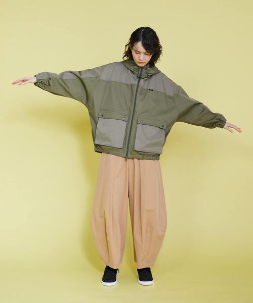 FRAPBOIS（フラボア）の「サイロ マウンテンパーカー（マウンテンパーカー・レディース・カーキ/ネイビー・1/2）」の16枚目の写真