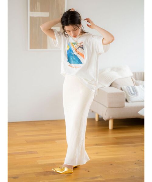 Ungrid（アングリッド）の「フォトビッグロゴTee（Tシャツ/カットソー・レディース・オフホワイト/チャコールグレー/ピンク/イエロー/ブルー・FREE）」の13枚目の写真