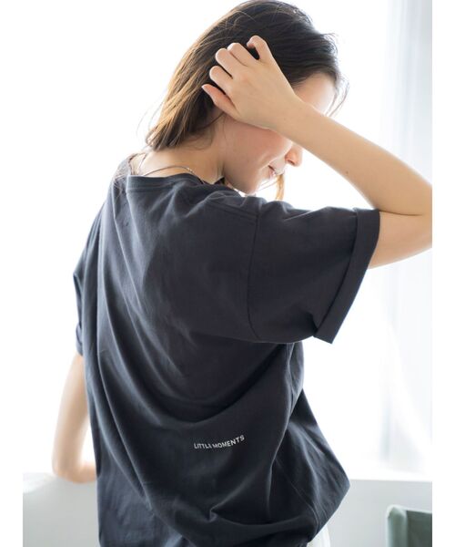 Ungrid（アングリッド）の「フォトビッグロゴTee（Tシャツ/カットソー・レディース・オフホワイト/チャコールグレー/ピンク/イエロー/ブルー・FREE）」の18枚目の写真