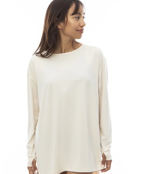【セール】BILLABONG レディース 【FOR SAND AND WATER】 BACK OPEN LS RASH TEE ラッシュガード 【2024年春夏モデル】/ビラボン長袖水着（ラッシュガード）｜BILLABONG（ビラボン）