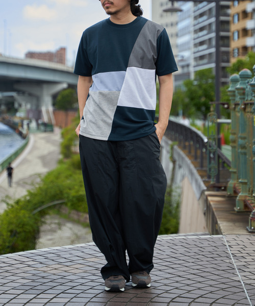 ikka(イッカ)の「ブロックスポンチ切り替えTシャツ(Tシャツ/カットソー・メンズ・グリーン/ホワイト/ネイビー/ブルー・S/M/L/XL)」の5枚目の写真
