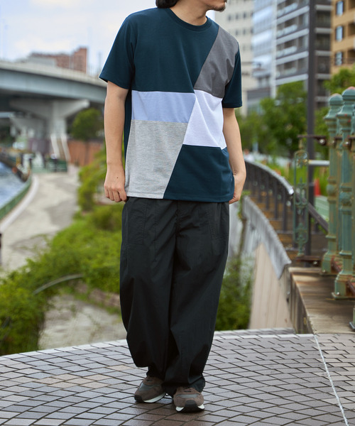 ikka(イッカ)の「ブロックスポンチ切り替えTシャツ(Tシャツ/カットソー・メンズ・グリーン/ホワイト/ネイビー/ブルー・S/M/L/XL)」の6枚目の写真