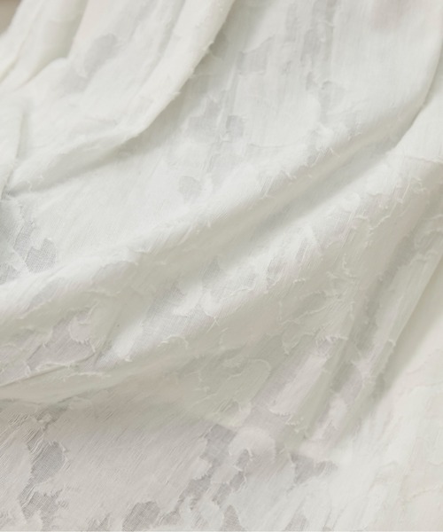 ANGIE（アンジー）の「バックリボン シアー ジャガード キャミワンピース（キャミソール・レディース・ナチュラル/オフホワイト/ブラック・FREE）」の10枚目の写真